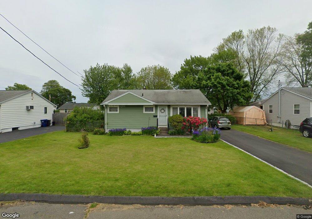 39 Wind Sock Rd, West Haven, CT 06516 - photo 1