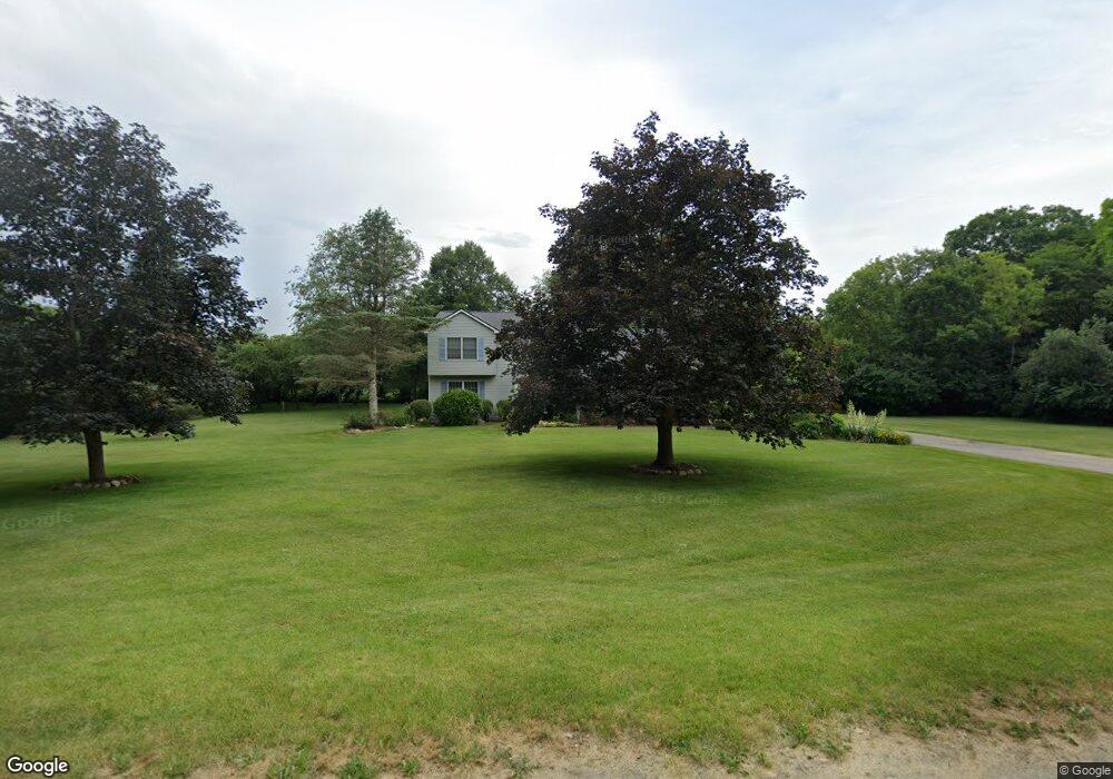 9495 Hidden Lake Cir, Dexter, MI 48130 - photo 1