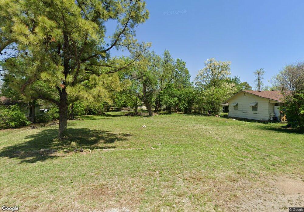 513 W Pine Ave, Duncan, OK 73533 - photo 1