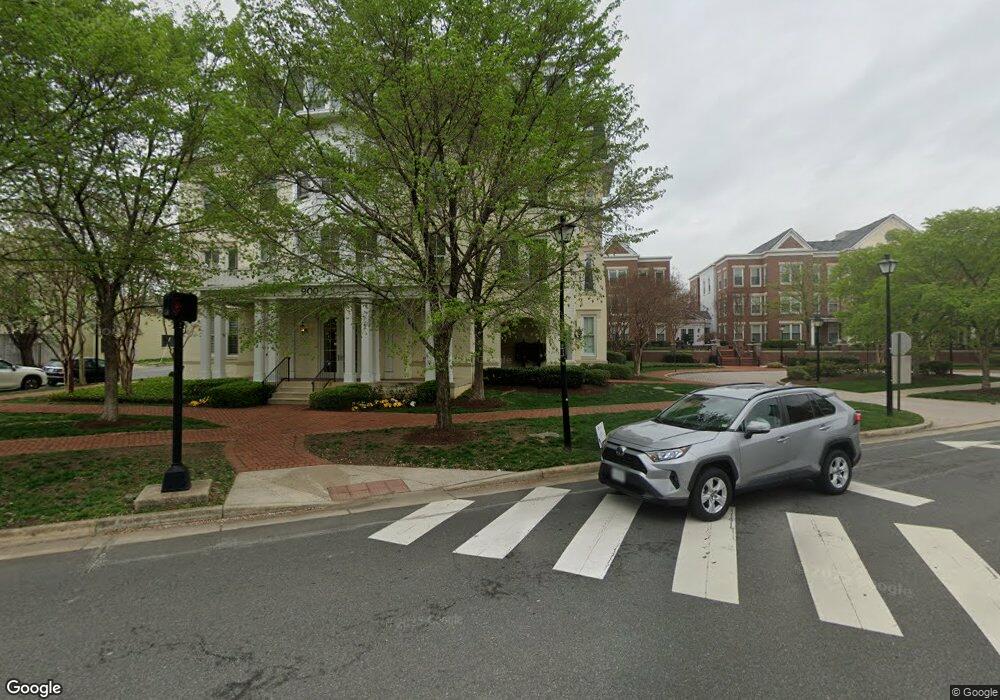 900 N Washington St unit 205E, Alexandria, VA 22314 - photo 1