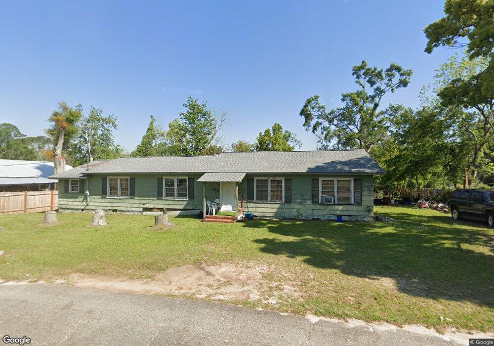 715 Cleveland St, Douglas, GA 31533 - photo 1