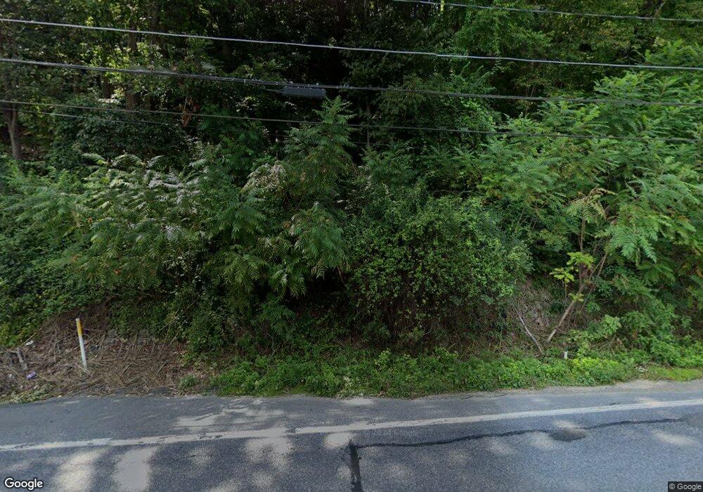 3700 N Delaware Dr, Easton, PA 18040 - photo 1