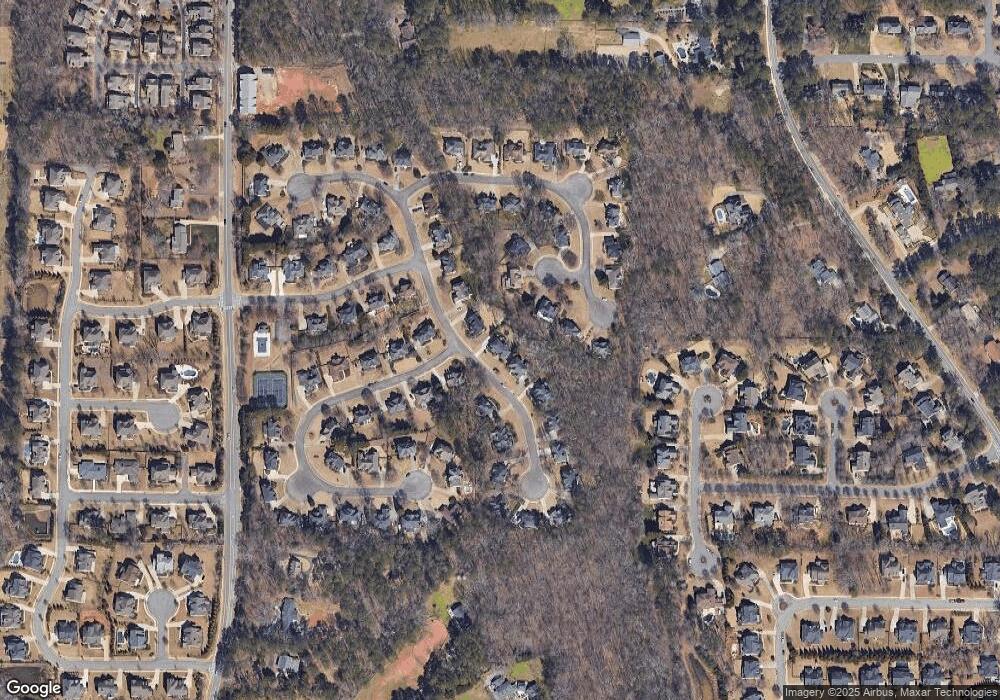 2110 Knightsbridge Way, Alpharetta, GA 30004 - photo 1