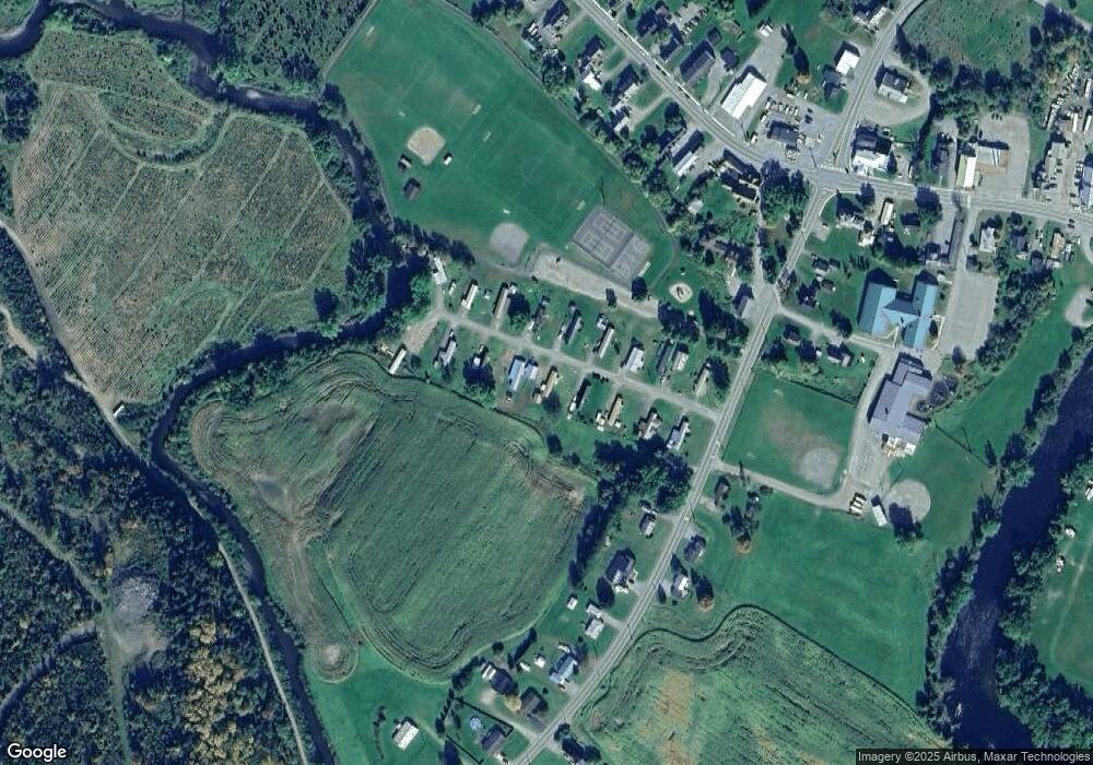 85 Canaan Mobile Home Park, Canaan, VT 05903 - photo 1