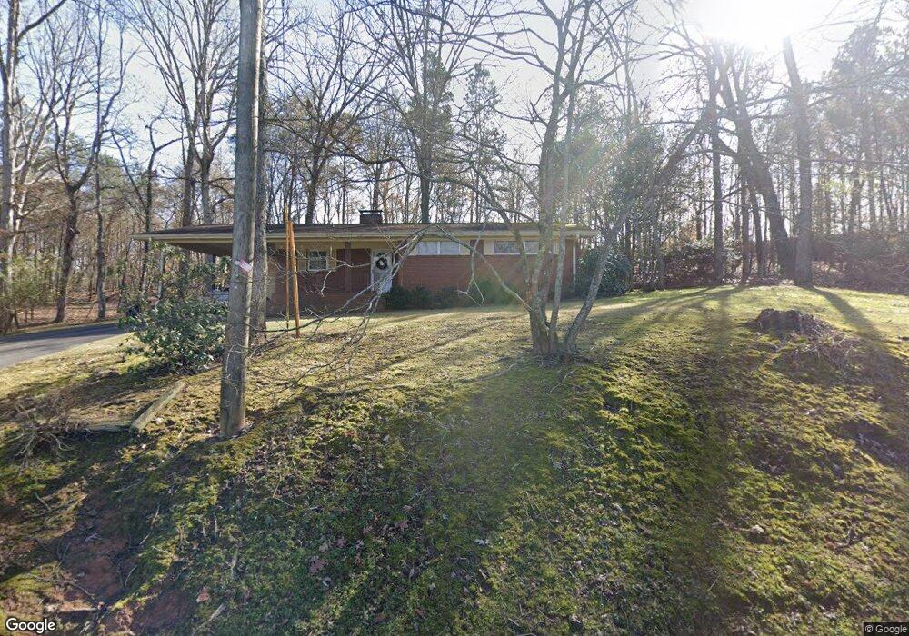 1742 Lakeview Cir, Gainesville, GA 30501 - photo 1