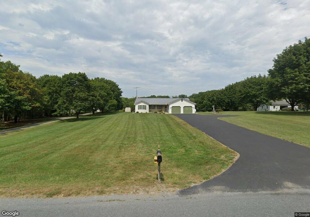 4013 W Weaver Rd, Greencastle, PA 17225 - photo 1