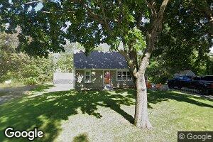 3 Woodward Ln, Falmouth, ME 04105