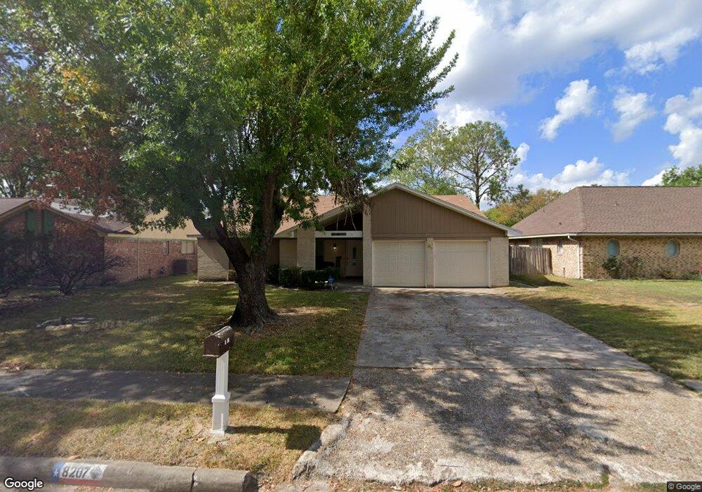 8207 Chestnut Forest Dr, Houston, TX 77088 - photo 1