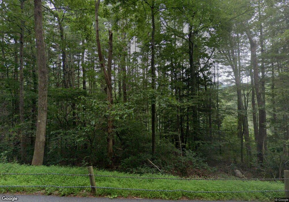 439 W Meetinghouse Rd, New Milford, CT 06776 - photo 1