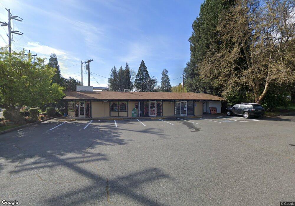 9001 Rogue River Hwy, Rogue River, OR 97537 - photo 1