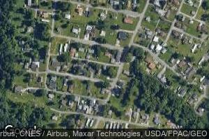 119 4th St, Follansbee, WV 26037