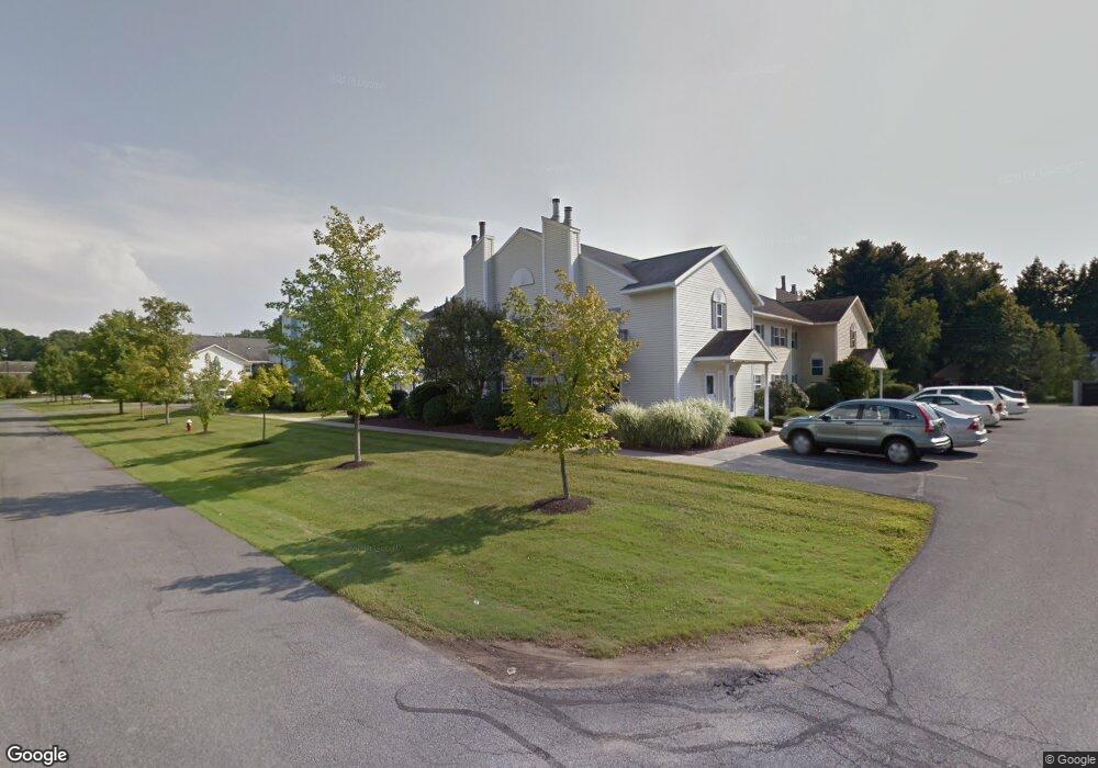 807 Cambridge Manor Dr, Schenectady, NY 12302 - photo 1