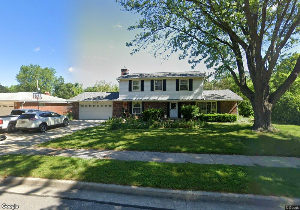 2100 Laura Ln, Waukesha, WI 53186 - photo 1