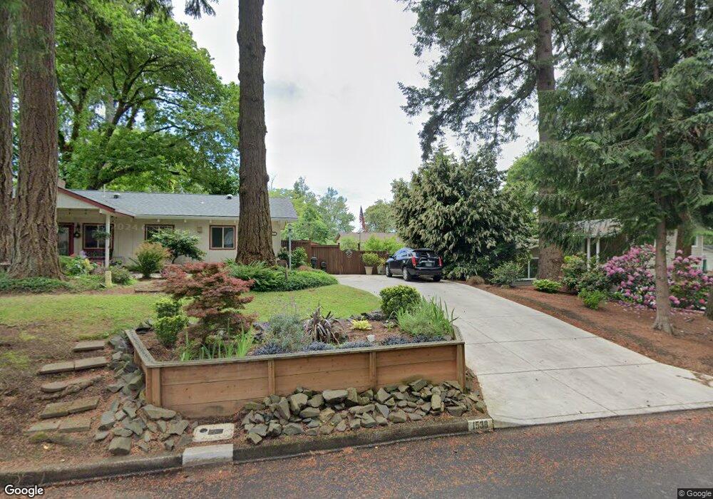 1538 Willagillespie Rd, Eugene, OR 97401 - photo 1