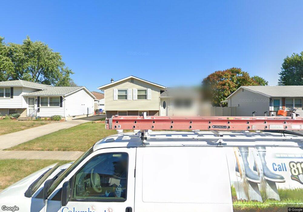 2038 Tupsfield Rd, Columbus, OH 43229 - photo 1