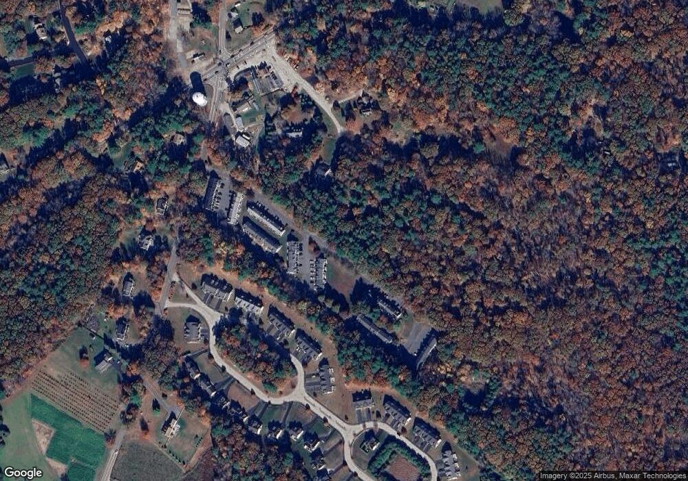 31 Pinecrest Village, Hopkinton, MA 01748 - photo 1