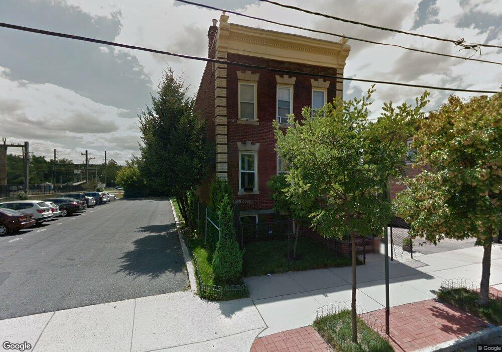 28 Grant St, Montclair, NJ 07042 - photo 1