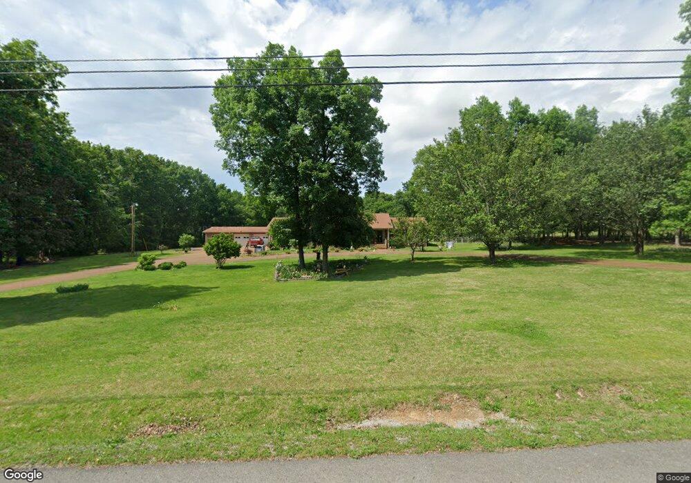 221 Brown Ln, Shelbyville, TN 37160 - photo 1