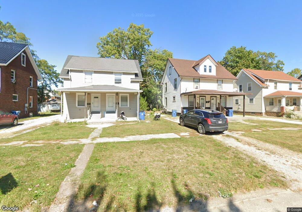 1831 E 34th St, Lorain, OH 44055 - photo 1