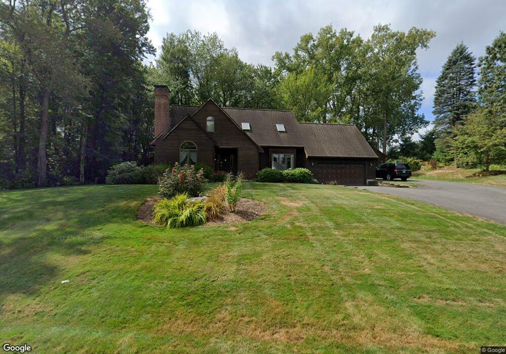 17 Emily Ln, Amherst, MA 01002 - photo 1