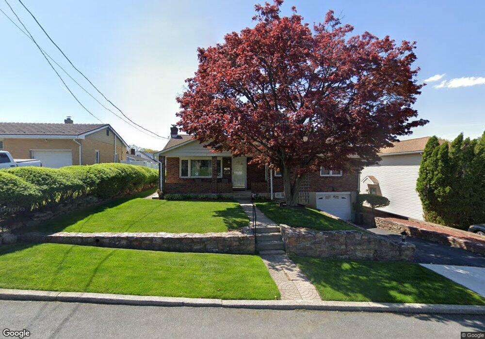 210 S Jerome St unit 212, Allentown, PA 18109 - photo 1