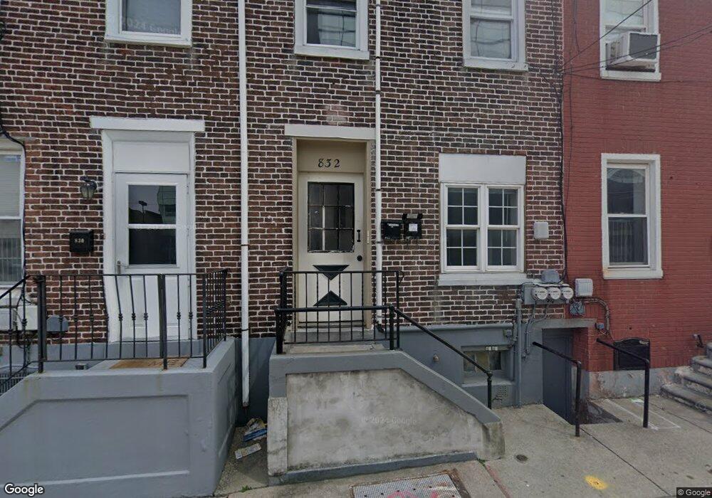 834 W Maple St, Allentown, PA 18101 - photo 1