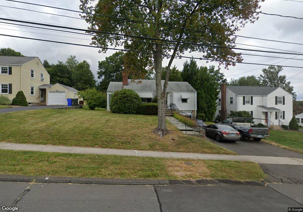 28 Greystone Rd, West Hartford, CT 06107 - photo 1