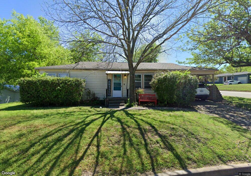 1243 W Water St, Weatherford, TX 76086 - photo 1