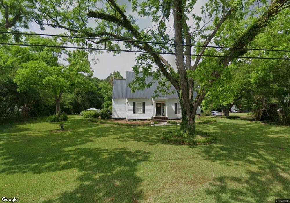 927 W Roanoke Drive Extension, Fitzgerald, GA 31750 - photo 1