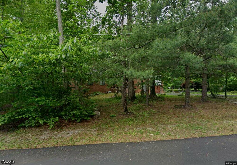 7404 Beechwood Dr, Springfield, VA 22153 - photo 1