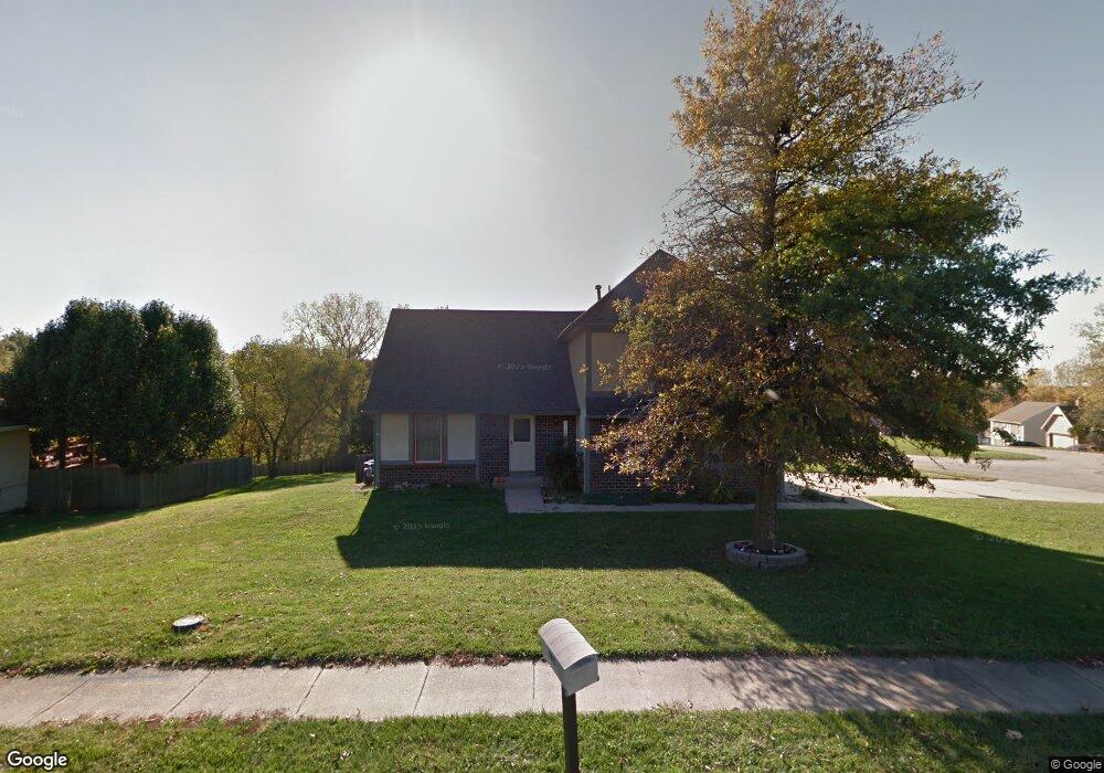 5804 Noland Rd, Shawnee, KS 66216 - photo 1