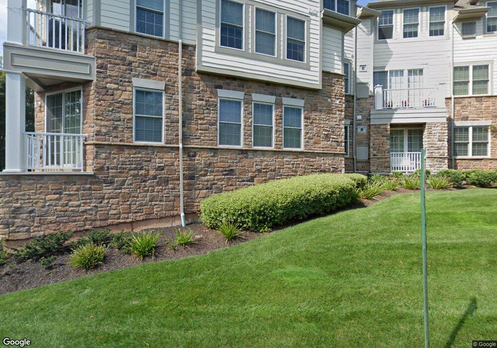 468 Victoria Dr unit D2, Bridgewater, NJ 08807 - photo 1