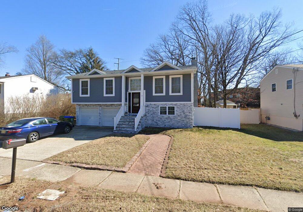 7 Winslow Rd, Edison, NJ 08837 - photo 1