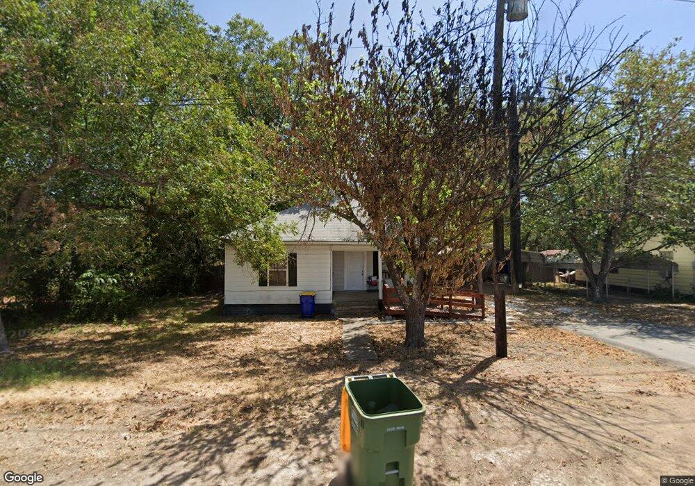 207 S Central Ave, Troy, TX 76579 - photo 1