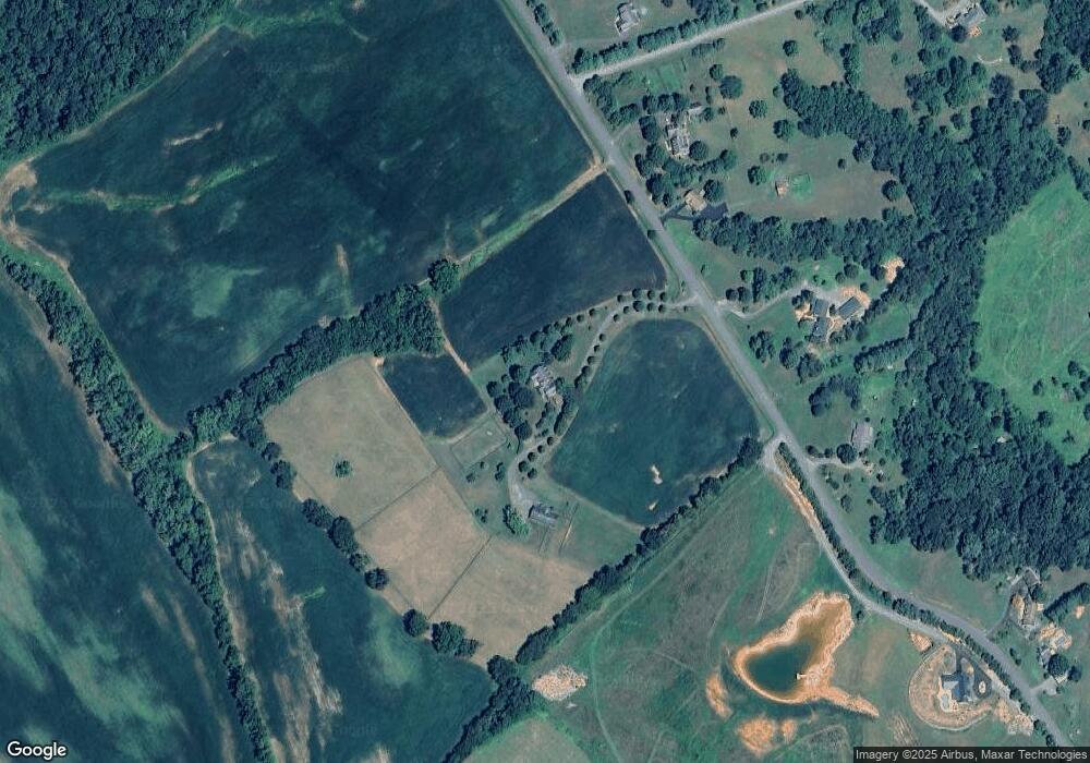 607 Meander Run Rd, Locust Dale, VA 22948 - photo 1