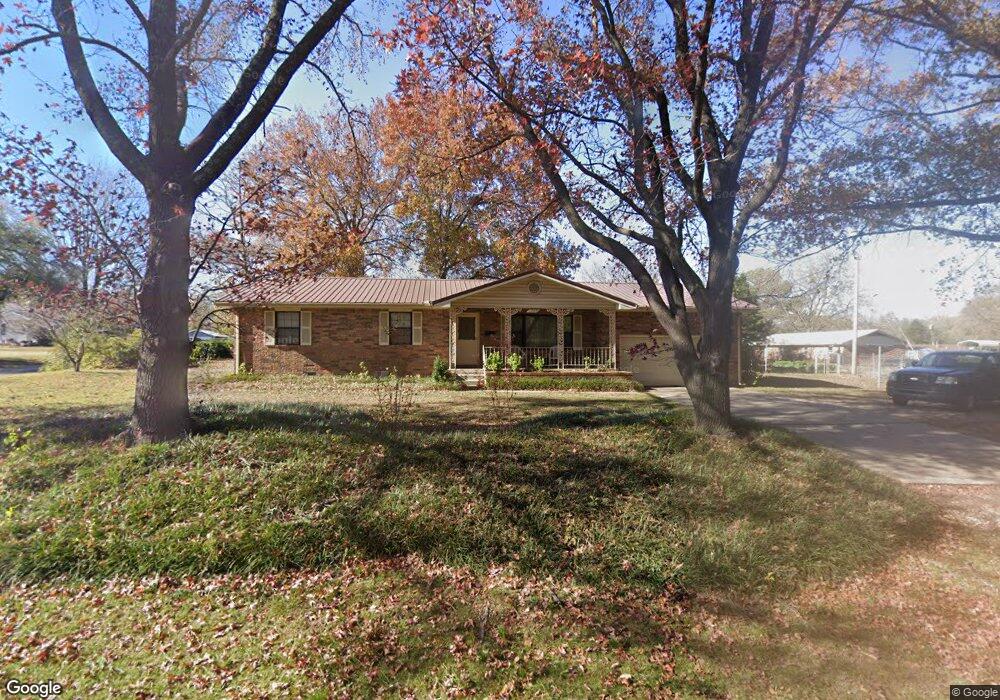1209 S 6th St, Henryetta, OK 74437 - photo 1
