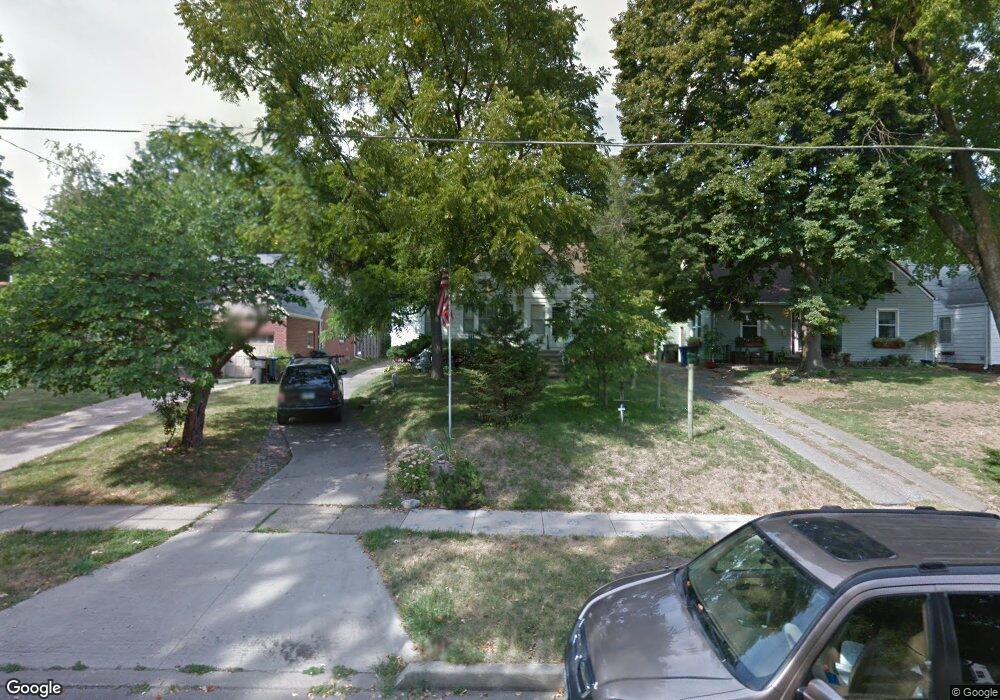 4305 Northwest Dr, Des Moines, IA 50310 - photo 1