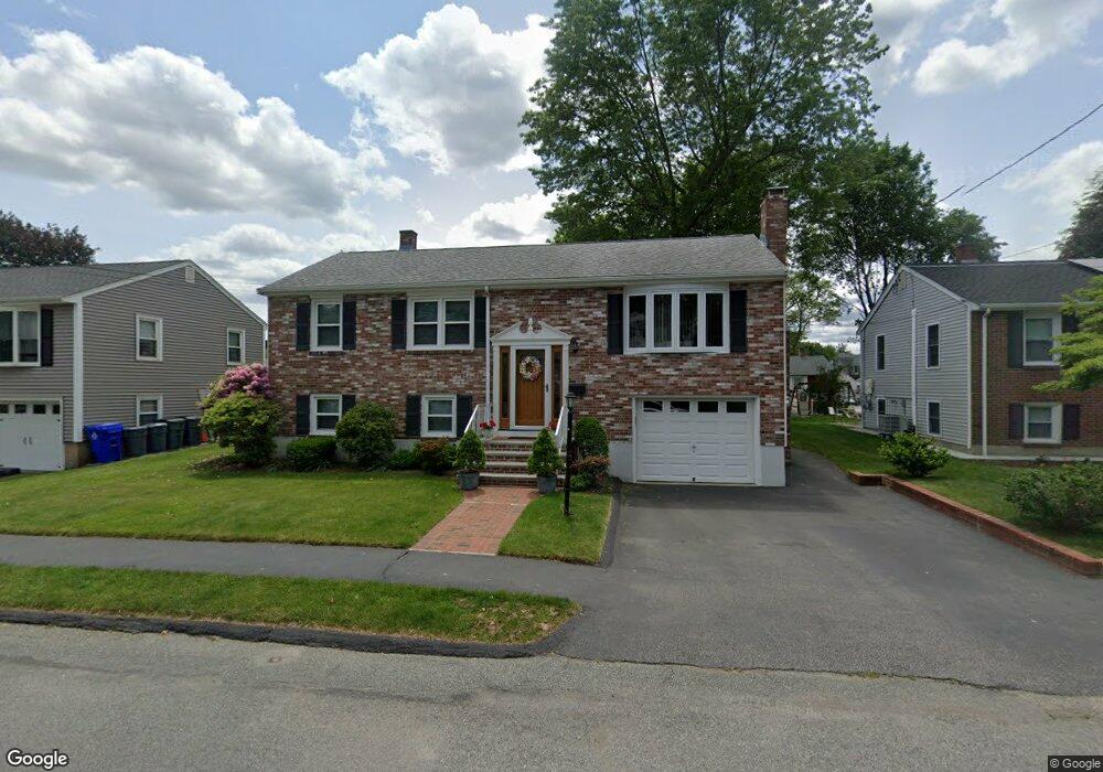 22 Running Brook Rd, West Roxbury, MA 02132 - photo 1