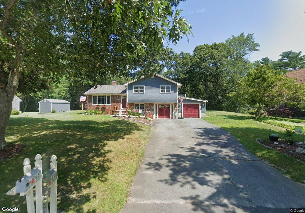 43 Lucy Little Rd, North Dartmouth, MA 02747 - photo 1