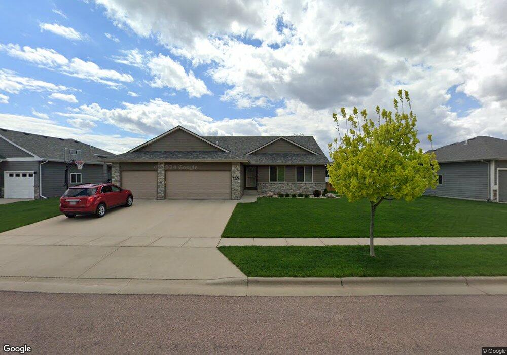 5229 S Woodsedge Trail, Sioux Falls, SD 57108 - photo 1