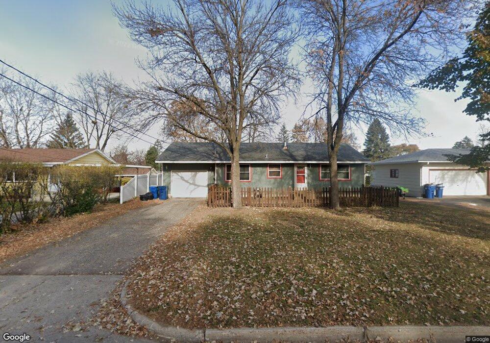 37 8th St S, Sauk Rapids, MN 56379 - photo 1