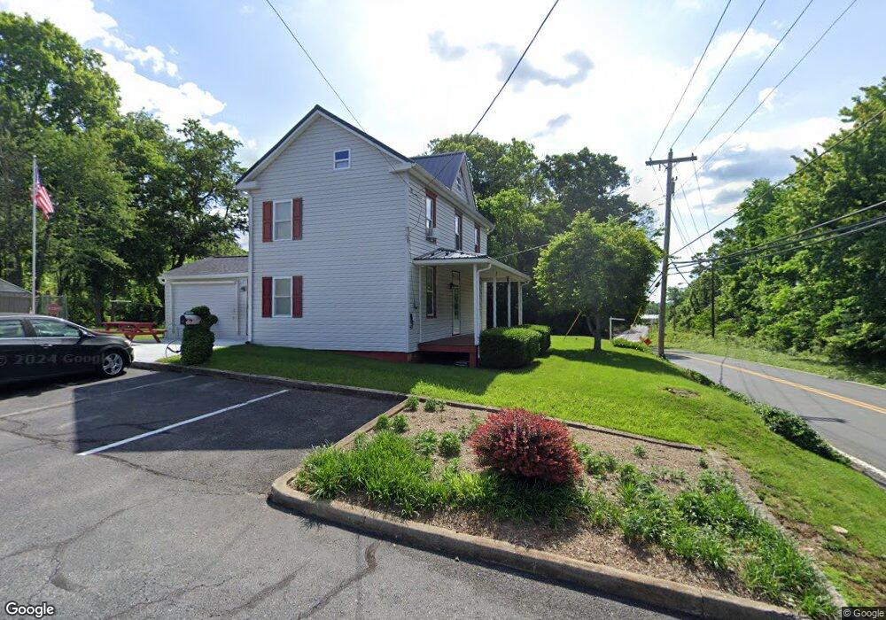 717 W Potomac St, Brunswick, MD 21716 - photo 1