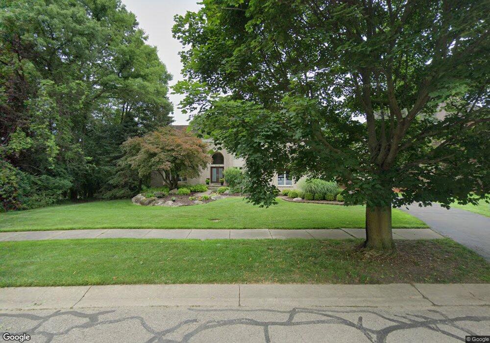 6738 Torybrooke Cir, West Bloomfield, MI 48323 - photo 1
