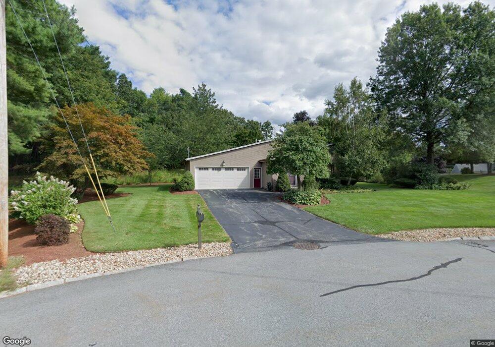 4 Catalina Ln, Nashua, NH 03064 - photo 1