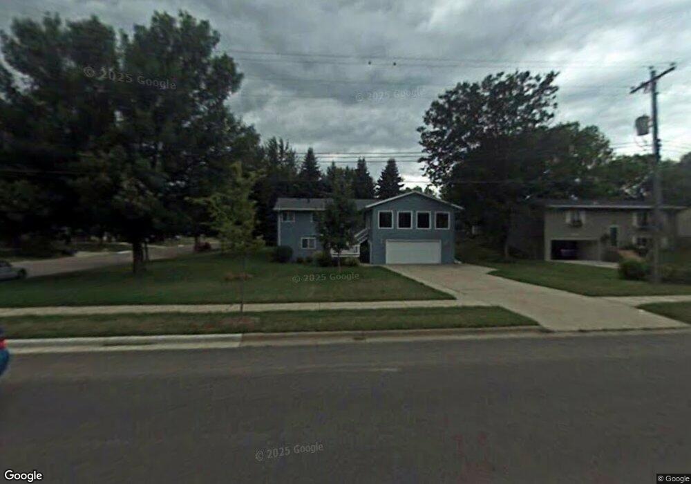 1721 N Garden St, New Ulm, MN 56073 - photo 1