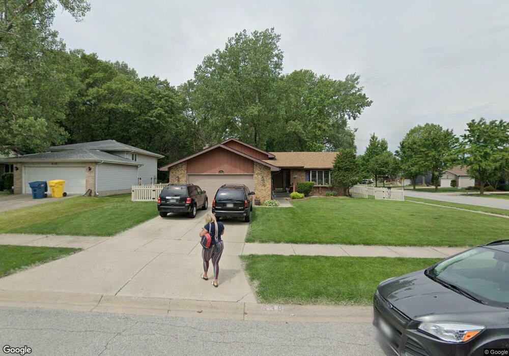 638 N Rueth Dr, Griffith, IN 46319 - photo 1