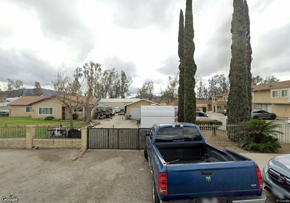 15193 Washington Dr, Fontana, CA 92335 - photo 1