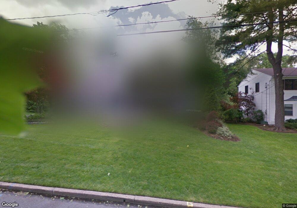 18 Buckingham Rd, Cresskill, NJ 07626 - photo 1