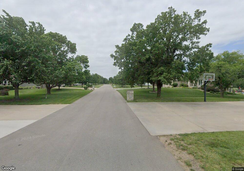 Blk. B, Lot 4 Eagle Point Rd, Topeka, KS 66610 - photo 1