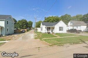 211 S 11th St, Sabetha, KS 66534